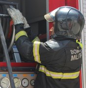 Bombeiros atendem princípio de incêndio em joalheria no Centro de Maceió