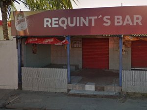 Duas pessoas são assassinadas a tiros em bar