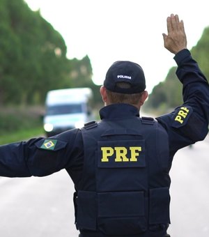 PRF prende homem com moto roubada no município de Pilar 