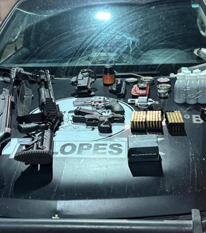 PM e PC apreendem arsenal e prendem dupla suspeita em Ibateguara