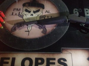 Polícia apreende espingarda em Porto de Pedras