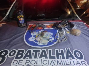 Dois homens são presos com maconha, crack e arma de fogo em Rio Largo