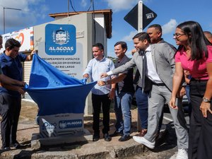Governo inaugura 66 ruas, entrega sala do Saúde Até Você Digital e distribui sementes em Rio Largo