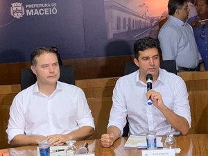 Primeira aparição entre Rui e Renan é considerada fria