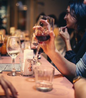 Dia dos Namorados: Bares e restaurantes de Maceió esperam movimento superior ao do ano passado