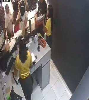 [Vídeo] Loja de roupas é assaltada em Rio Largo na tarde de sexta-feira (29)