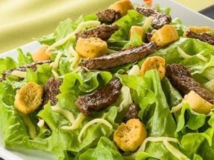 Salada Cura Ressaca