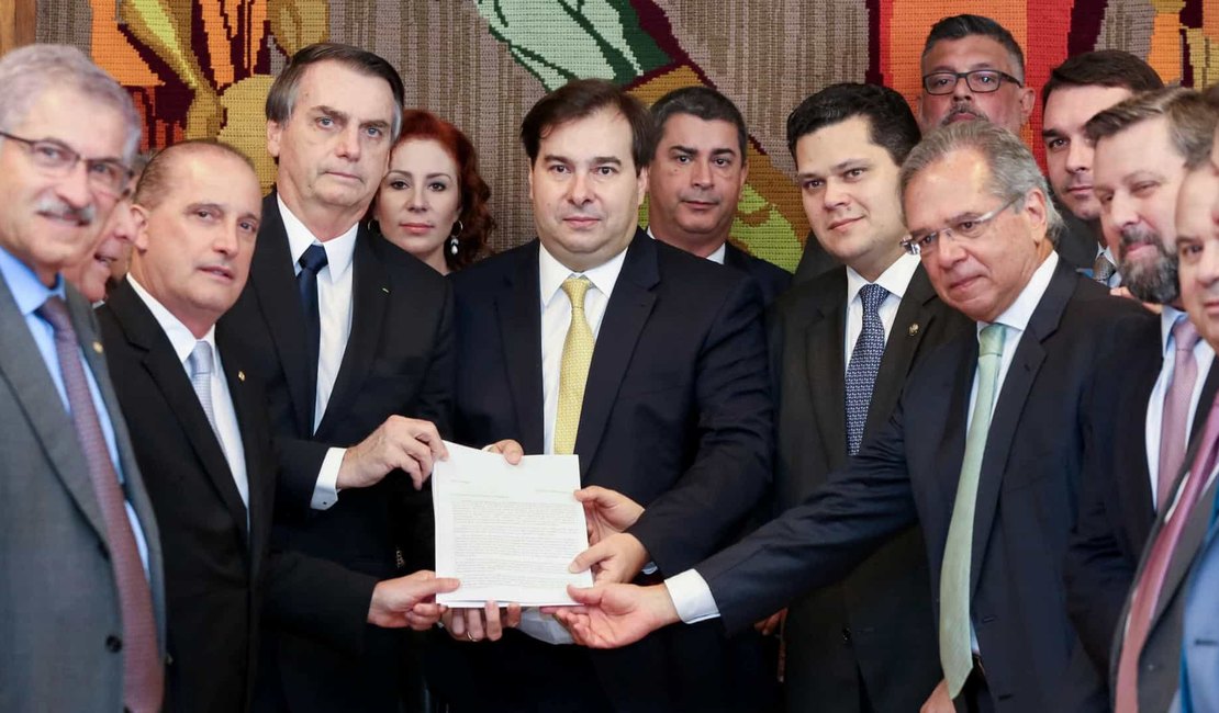 Partidos de deputados alagoanos anunciam vetos à Reforma da Previdência
