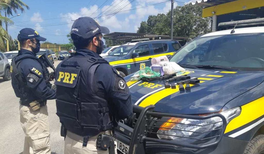 Prefeito de São Miguel dos Milagres é preso pela PRF na grande Recife com armas e dinheiro