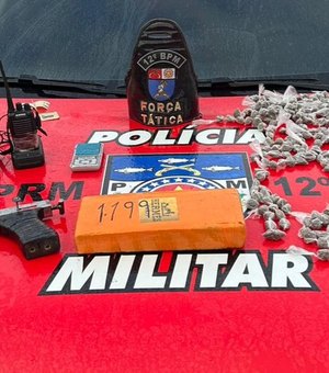 Traficante é preso com 2 kg de maconha, arma e rádios comunicadores