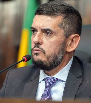 Alerj decide revogar a prisão preventiva do deputado Rodrigo Bacellar