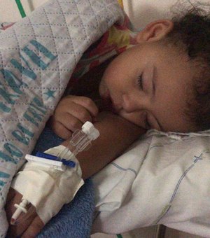 Secretário Alexandre Ayres garante leito de UTI Pediátrica para criança de 1 ano que sofreu derrame pleural em Arapiraca
