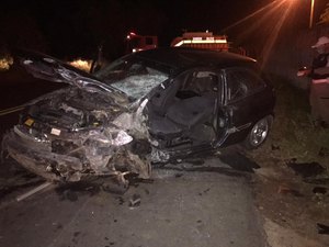 Motorista embriagado deixa três pessoas feridas em acidente na AL - 220