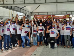 Servidores do Poder Judiciário fazem protesto na Praça Deodoro