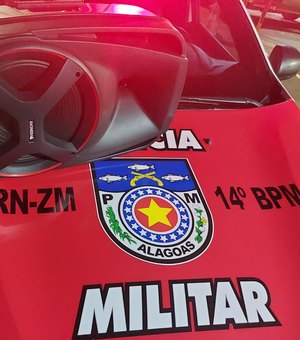 Mulher é autuada por perturbação de sossego após vizinhos reclamarem diversas vezes do som alto