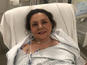 Tereza Nelma deixa UTI e vai para Unidade Semi-intensiva