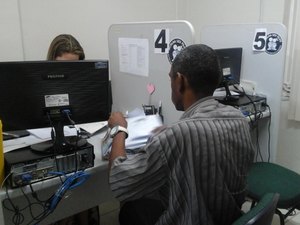 Pacientes com leucemia aguda estão sem tratamento, diz Defensoria