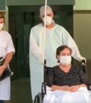 Covid-19: Renilde Bulhões recebe alta e prefeito de Santana do Ipanema segue intubado