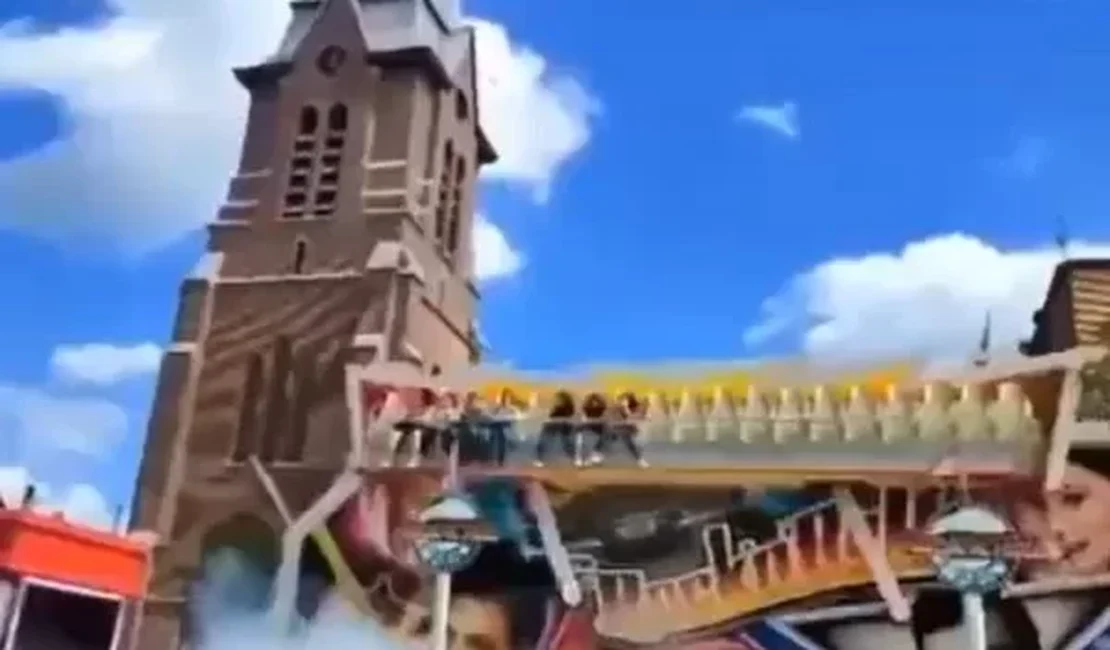 Vídeo: na Bélgica, trava de brinquedo se solta e pessoas são arremessadas