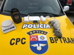 Bptran retira mais de R$ 30 mil em drogas de circulação na parte alta de Maceió