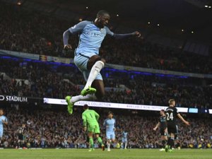 Reunião é positiva, e Botafogo encaminha acerto com Yaya Touré