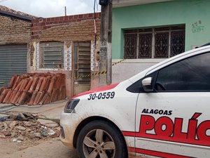 Pedreiro é executado enquanto trabalhava em telhado de casa em  Arapiraca