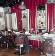 Barbearia é arrombada e materiais dos profissionais são furtados na Jatiúca