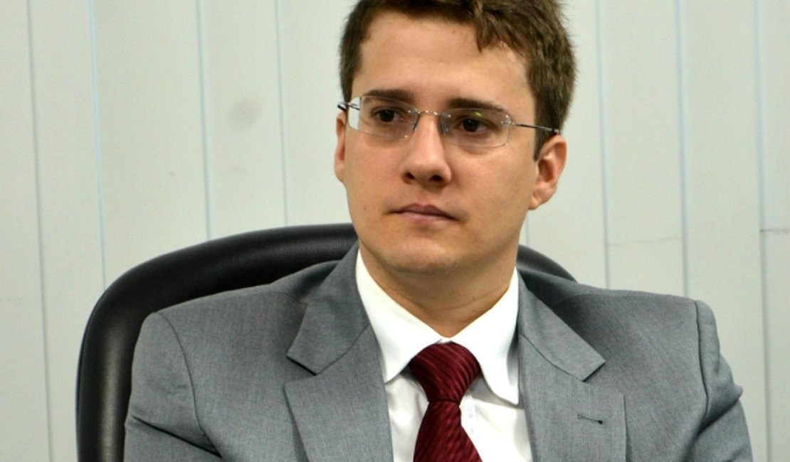 MPE/AL ajuíza ação por ato de improbidade administrativa contra ex-prefeita de Joaquim Gomes