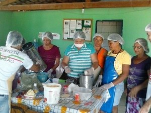 Doceiras da Baixa do Capim já fizeram 35 toneladas em produtos
