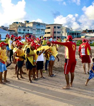 Projeto Golfinho instrui 150 crianças em Maragogi