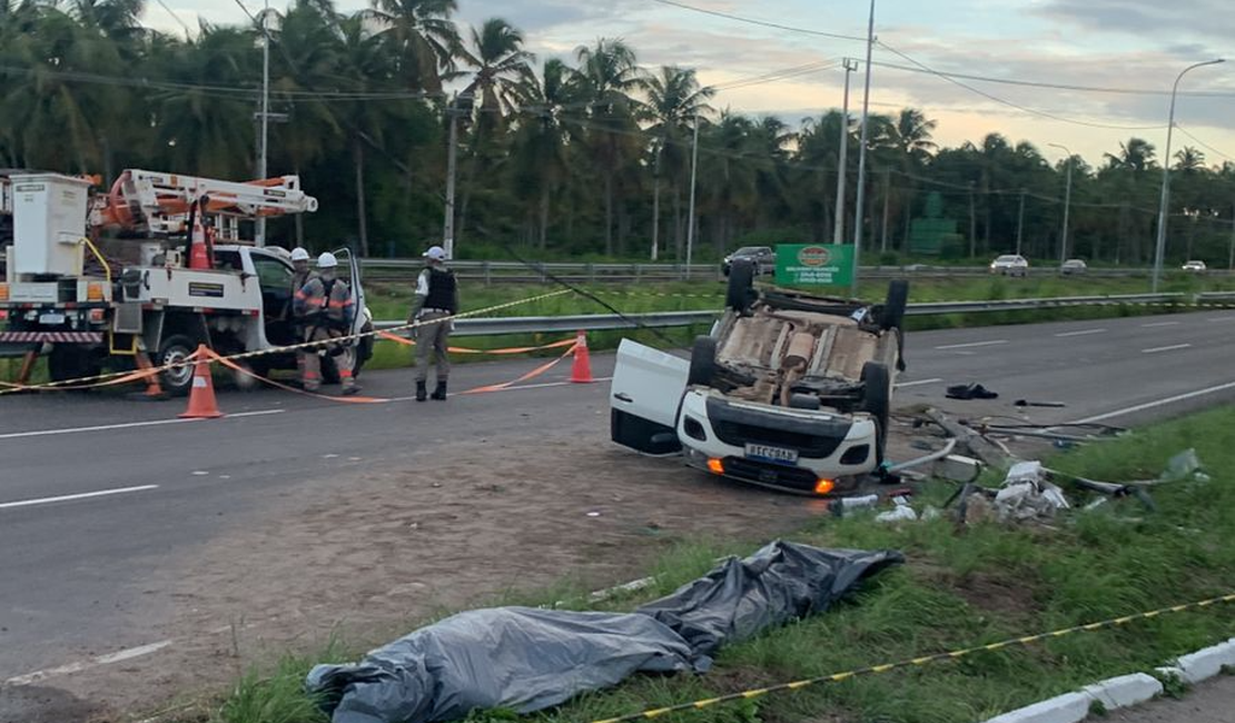 Grave acidente deixa mortos e feridos no Trevo do Polo, em Marechal Deodoro