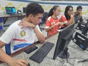 Estudantes de AL participam das olimpíadas brasileiras de física e ciências