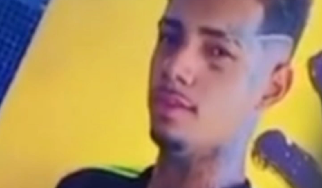 Jovem é morto a tiros na frente da esposa e da filha em Santana do Ipanema