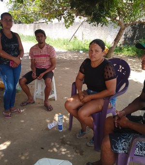 [Vídeo] Famílias que tiveram áreas desapropriadas para dar lugar a AL-220 esperam indenização em Arapiraca