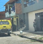Jovem invade casa para fugir de perseguição mas é morto com tiros na cabeça no Clima Bom