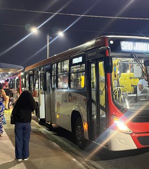 Prefeitura garante transporte gratuito para o São João Massayó no Benedito Bentes