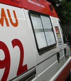 Homem é esfaqueado no bairro São Francisco e levado para UPA em Palmeira dos Índios