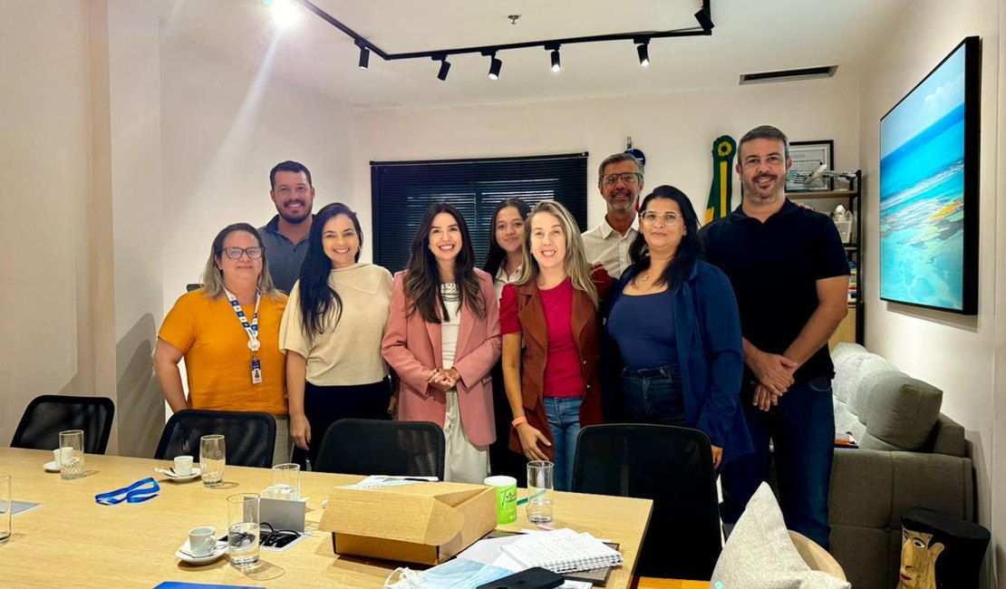 Prefeitura de São Sebastião articula revitalização do viaduto de entrada da cidade e lançamento da Rota Indígena