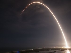 A SpaceX conseguiu lançar outro satélite com sucesso