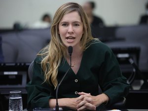 Cibele Moura agradece votação histórica e reafirma compromisso com alagoanos