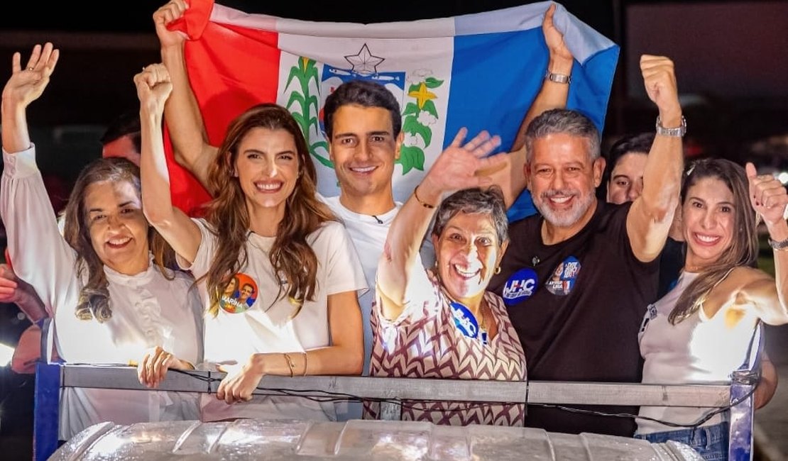 “Alagoas está unida por um futuro de trabalho, compromisso e mudança”, afirma Arthur Lira em carreata com JHC