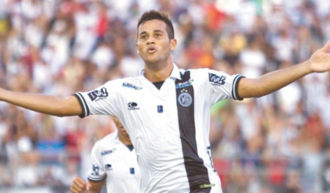 Coruripe anuncia zagueiro Tiago Garça como reforço