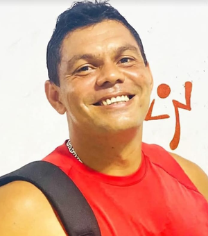 [Vídeo] Homem morre carbonizado após incêndio em residência em Marechal Deodoro