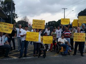 Servidores do Judiciário fazem ato público pelo direito de greve sem retaliação