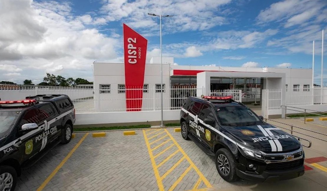 Polícia Civil prende em flagrante suspeito por homicídio a facadas na zona rural de Penedo