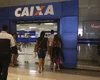 Caixa libera abono salarial para nascidos em maio e junho