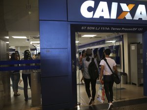 Caixa e BB iniciam pagamento de cotas do PIS/Pasep neste mês