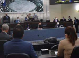 Deputados aprovam em 2º turno PL que autoriza crédito suplementar ao TCE