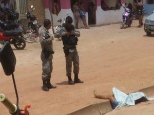 Mulher leva quatro facadas e morre em vala na zona rural de São Sebastião