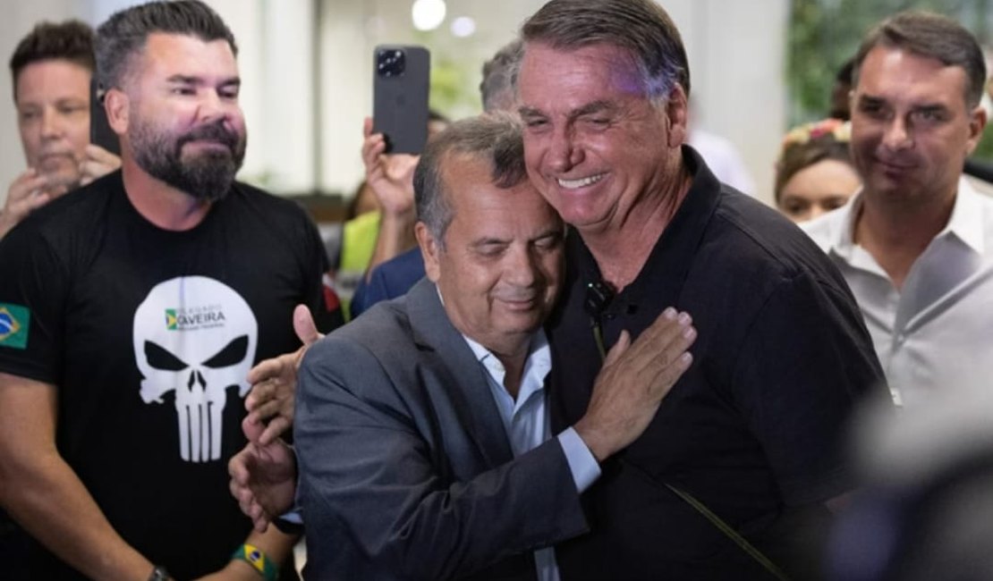 Oposição usa documento para rebater relatório da PF sobre Bolsonaro